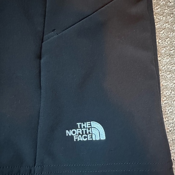 North Face Black Women’s Ski Pants - Picture 3 of 9